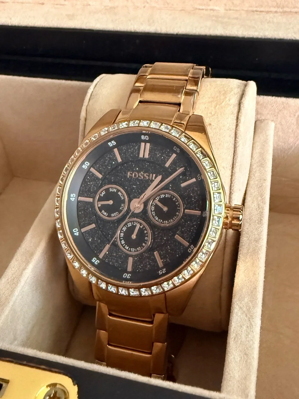 Fossil Rose Gold Crystal-Accent Women's Watch with Black Glitter Dial